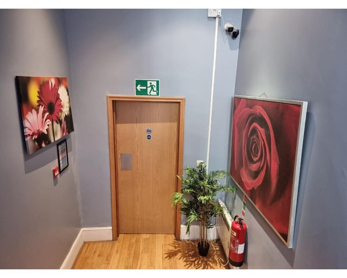 Ferienwohnung Fg2- Mezzanine Flat Fits 3 Near Hyde Park London Exterior foto